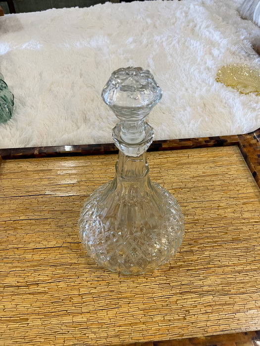 Flared glass decanter w/ stopper 29161