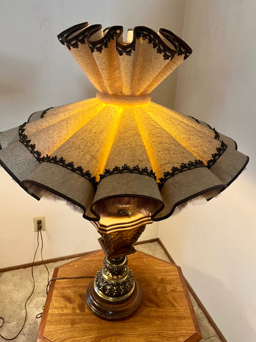 Mid century vintage wood & brass lamps w amber glass nightlights, skirted lampshades 2pc set 32704