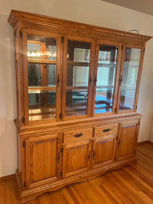 Beautiful beveled glass china hutch 32714