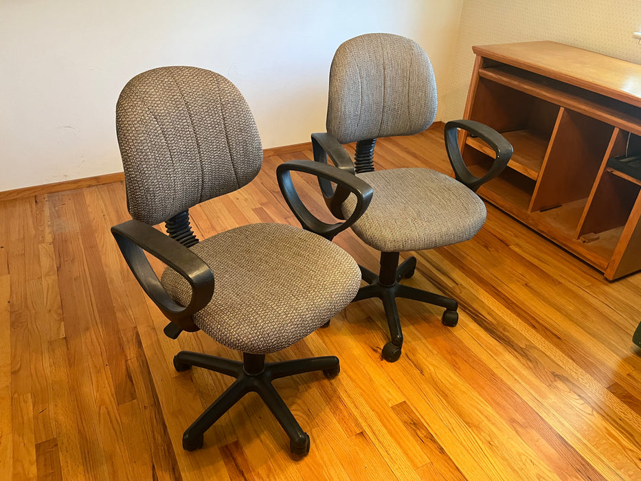 Desk chairs 32730