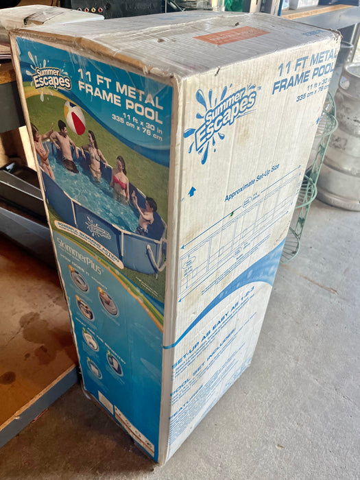 Summer Escapes 11 ft metal pool frame New In Box 32895