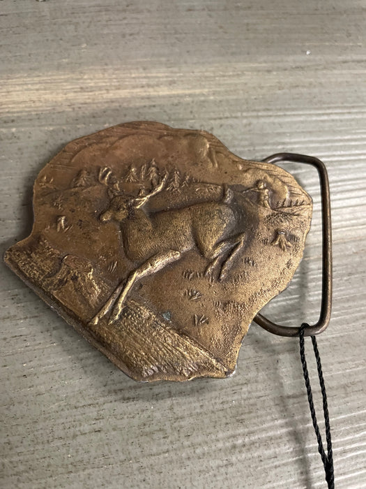 Vintage deer belt buckle 31734