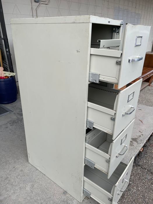 4 file drawer metal filing cabinet 33319