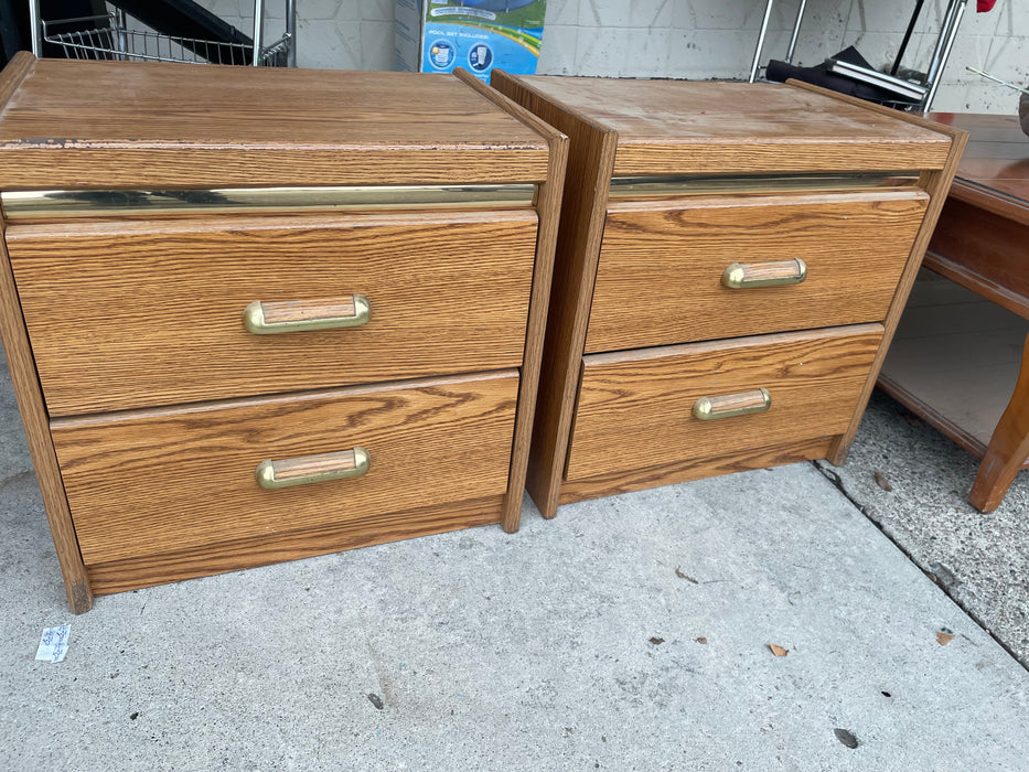 2 drawer nightstand 33311