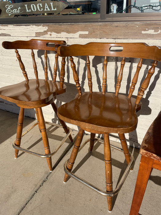 Vintage wood swivel 25" seat height counter barstools/bar stools with MOD brass rail 33371