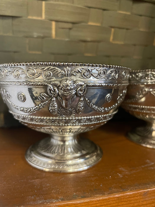 Vintage ornate bowl 2pc set 31865