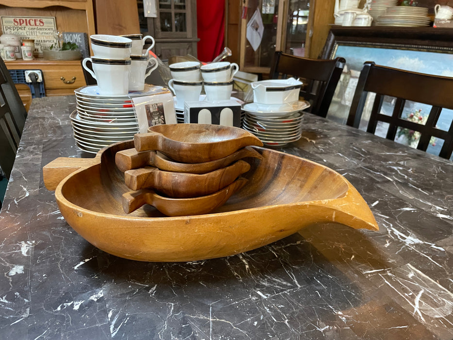 Vintage wood bowl set 32687