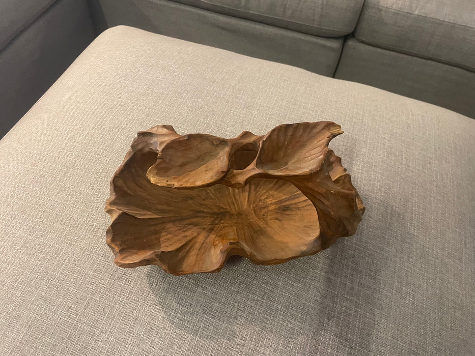 Hand carved wood basket 32693