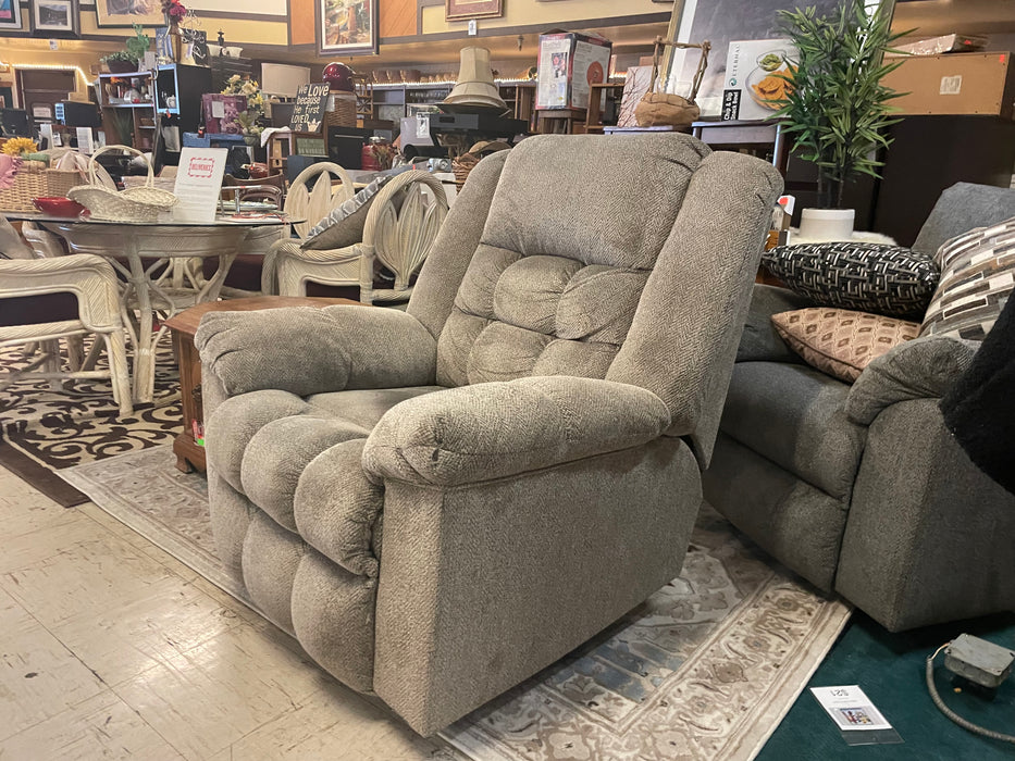 Grey/gray recliner chair 32713