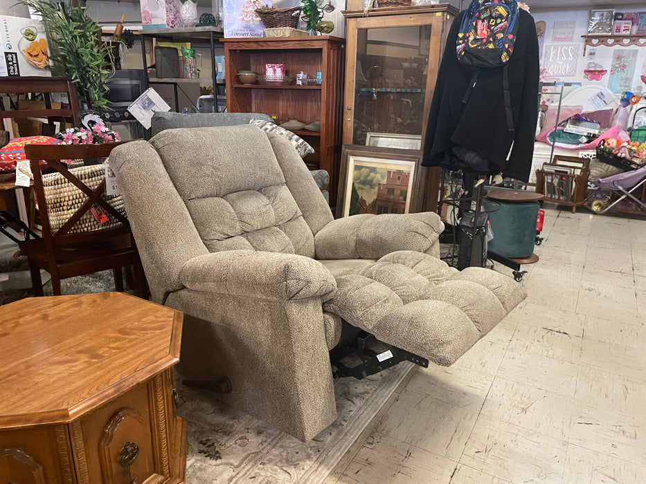 Grey/gray recliner chair 32713