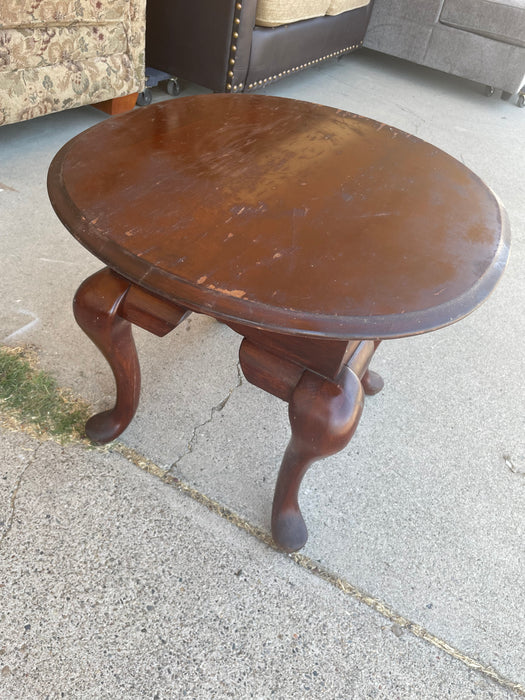 Wood oval side end table 1 drawer 32762