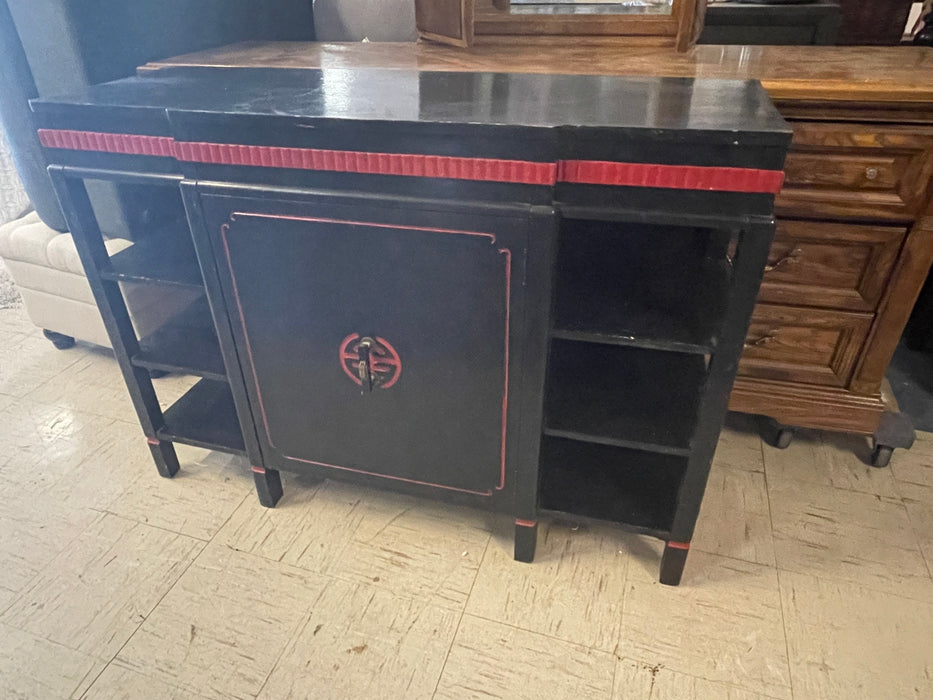 Black and red Oriental/Asian cabinet with shelving 32657
