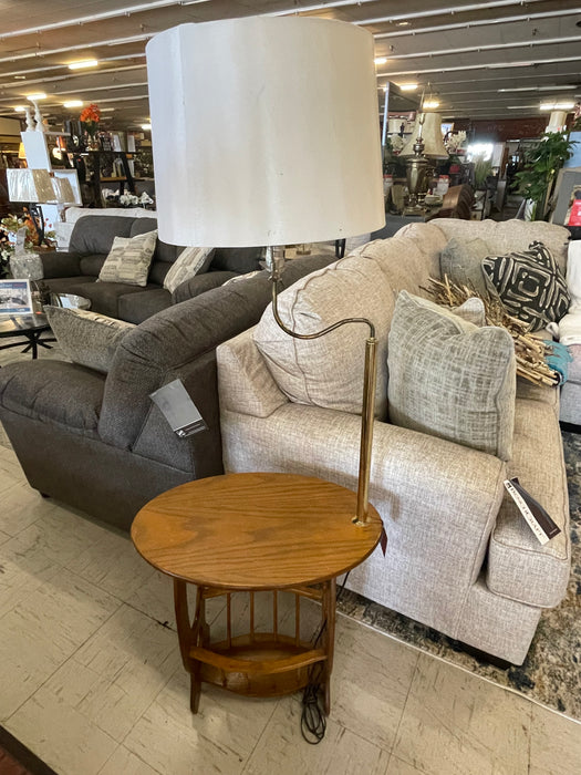 Solid oak floor lamp with magazine rack end table below 31050