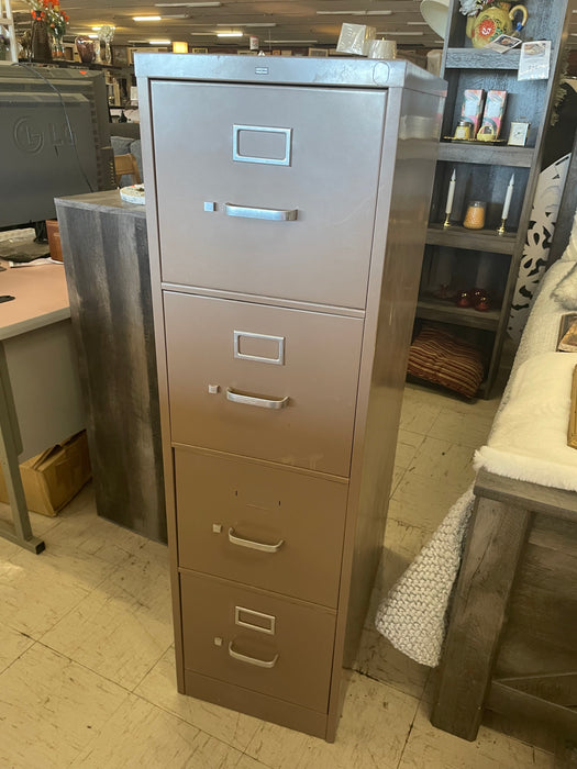 Tall metal filing cabinet w 4 file drawers 32675