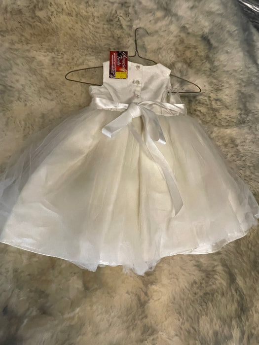 Davids Bridal Size 3 flower girl dress 32149