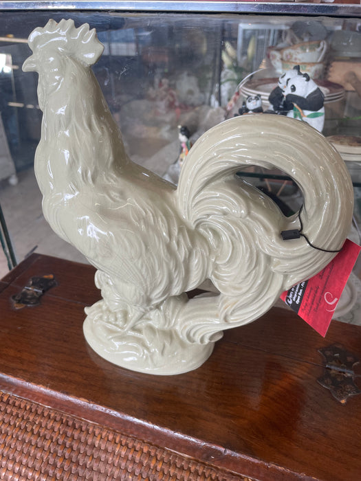 Vintage ceramic rooster figurine 33220