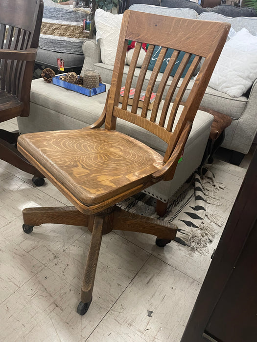 Wood adjustable swivel rolling desk chair 33248