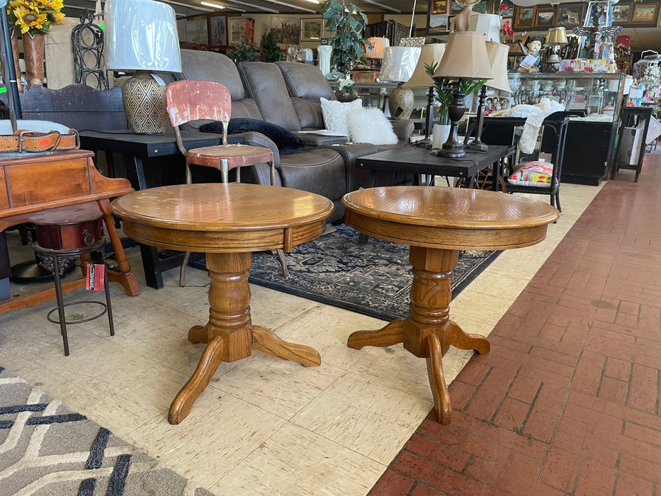 Wood round end tables 33046