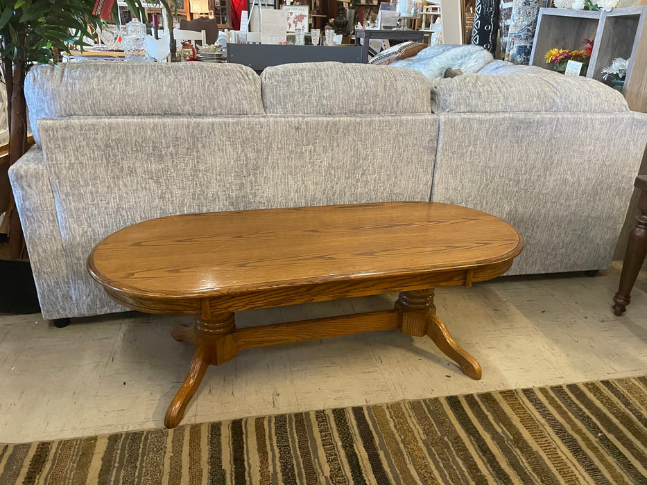 Wood oval coffee table 33045