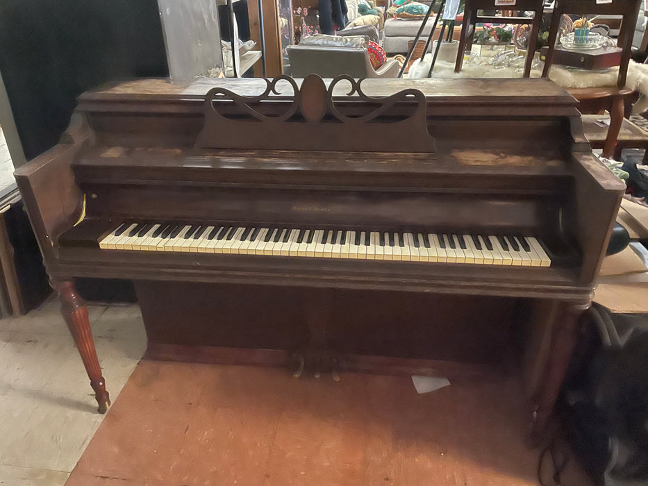 Mason and Hamlin piano 33127