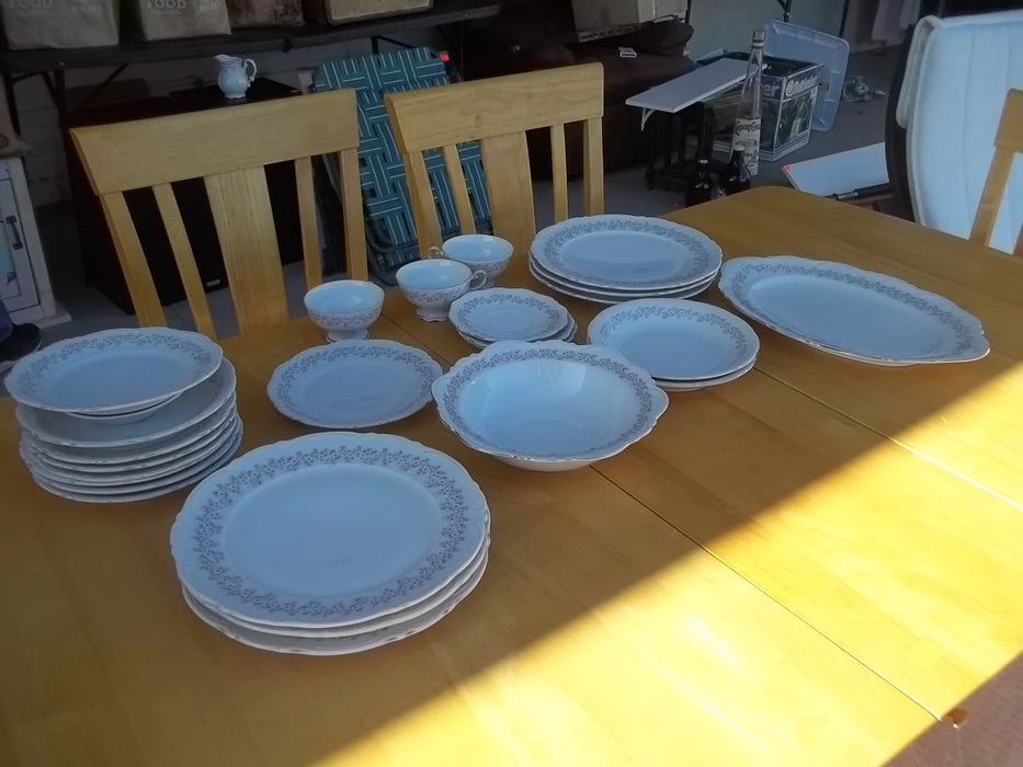 Bavarian china 27pc set 11738