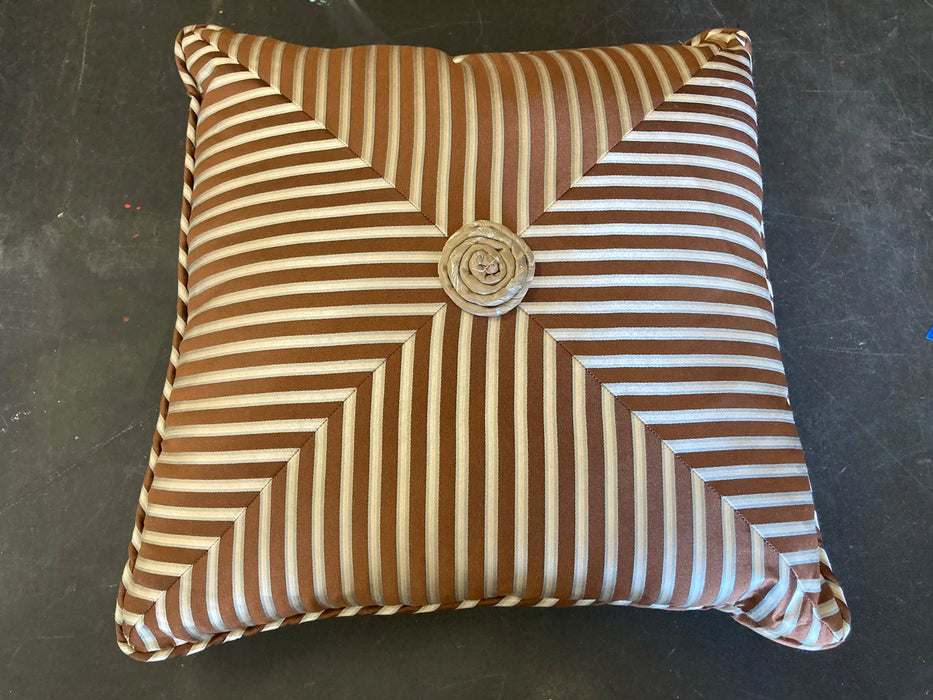 Pillow 19257