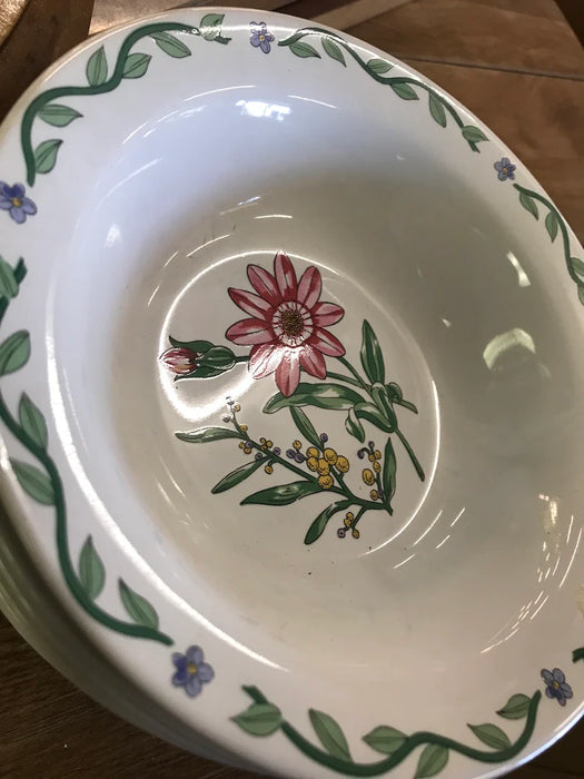 White floral and leaf designed bowls dinnerware 19037