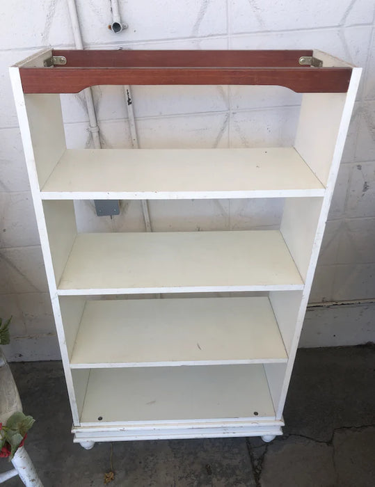 White Shelf 25254