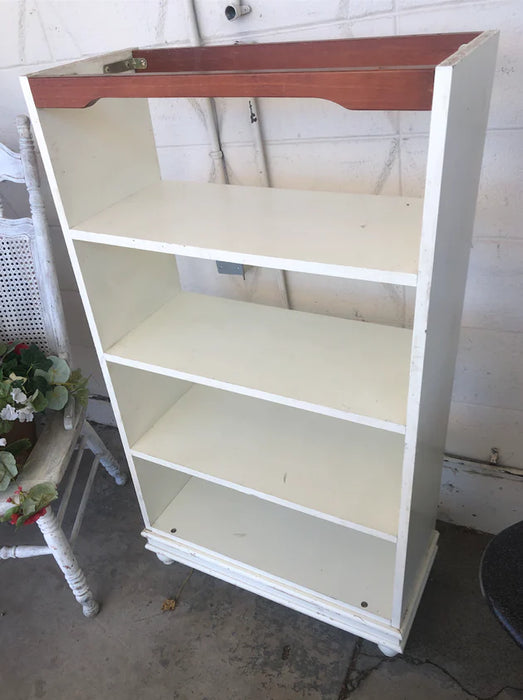 White Shelf 25254