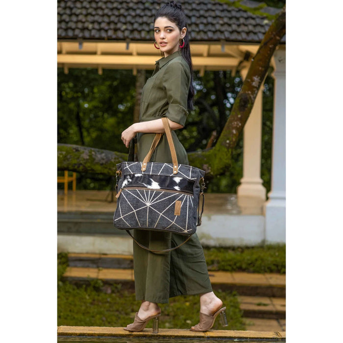 Myra Bag Flattering messenger bag NEW My-S-2664