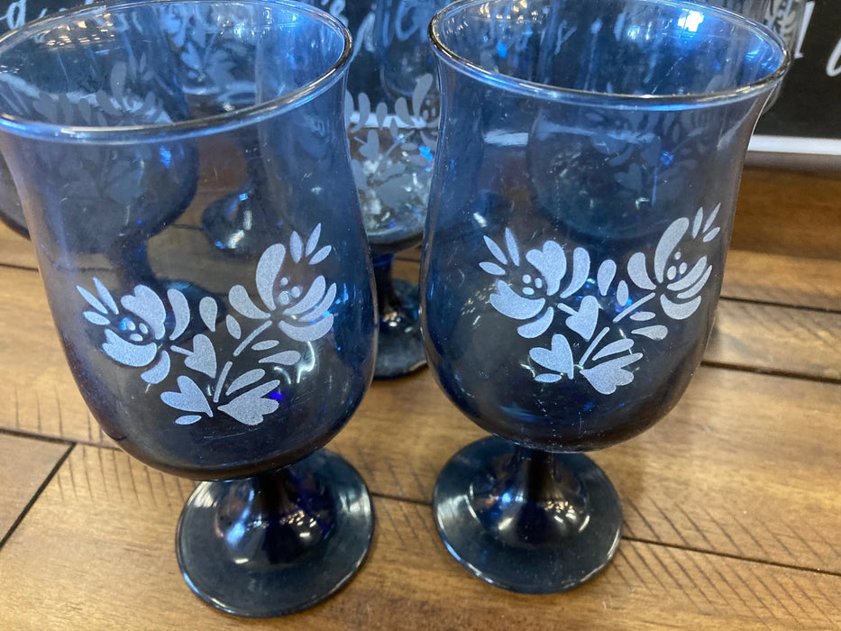 Blue glass etched goblets 27640