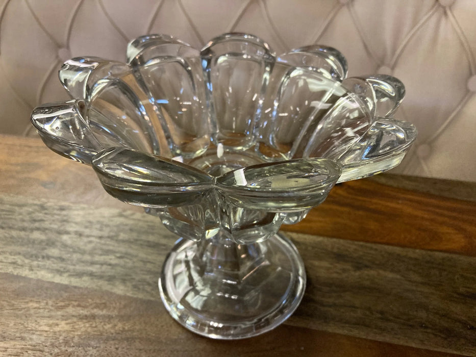 Glass pedestal candy dish 27664