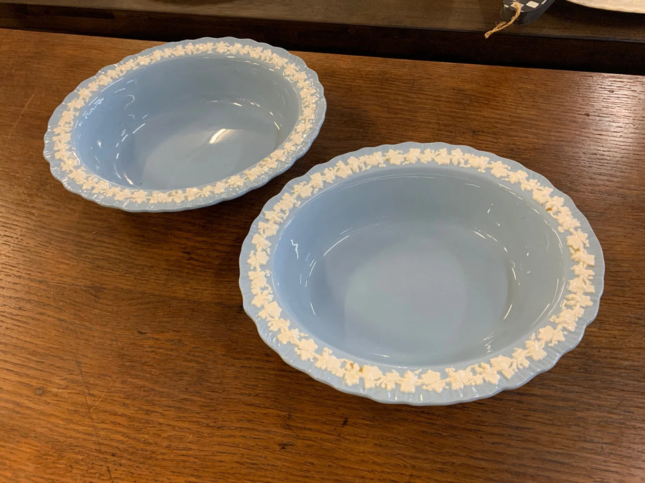 Wedgwood blue bowl 27937