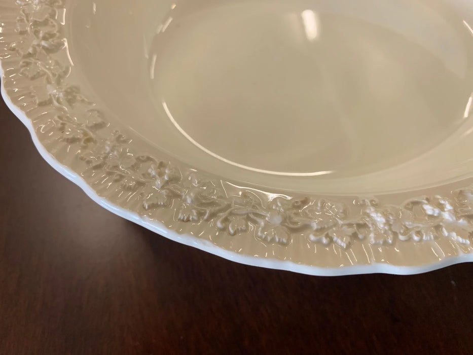 Wedgwood off-white bowl 27936