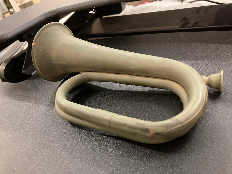 Vintage brass bugle 28873