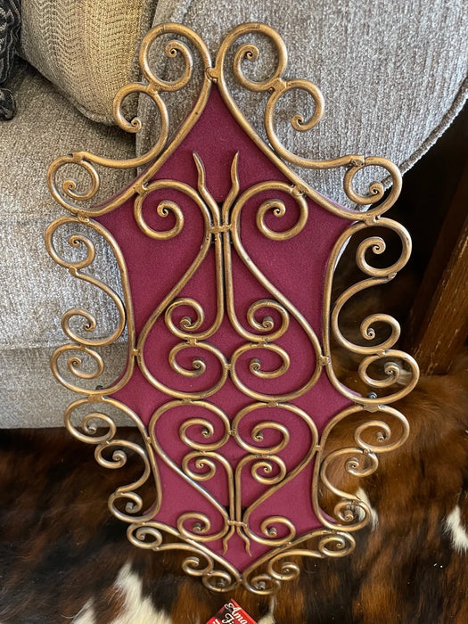 Ornate metal decor 29274