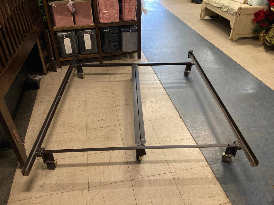 Queen metal bed frame 30080