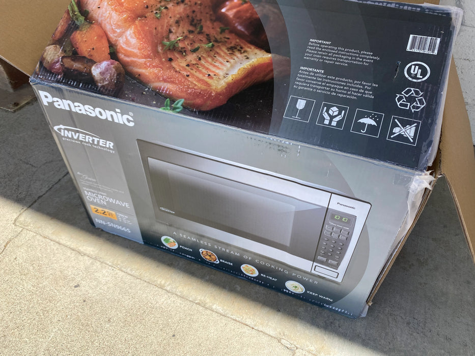 Panasonic counter top silver microwave 26069