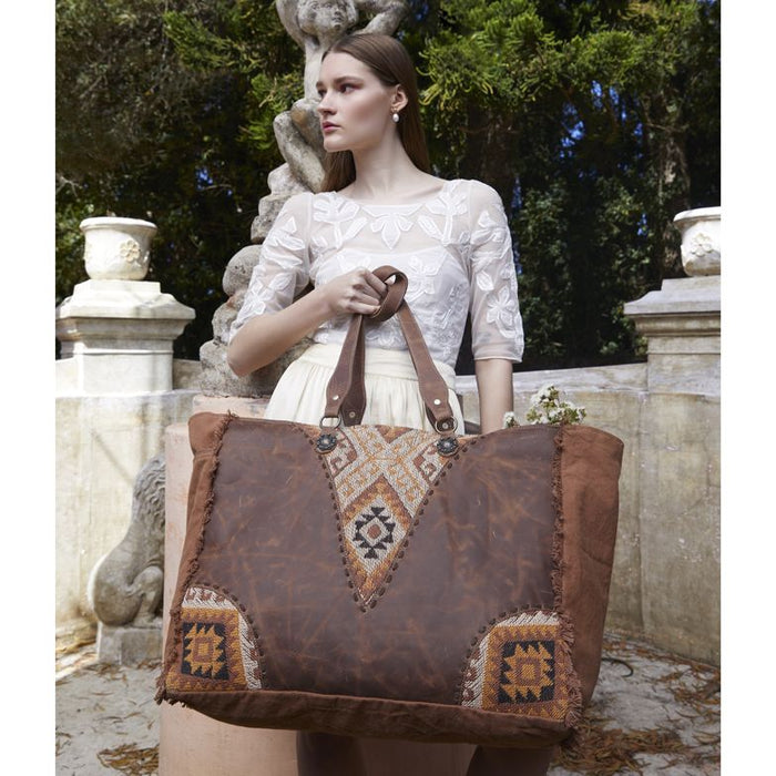Juno Translations Canvas, Rug & Leather Weekender Bag Hand Crafted Myra Bag NEW MY-S-5212